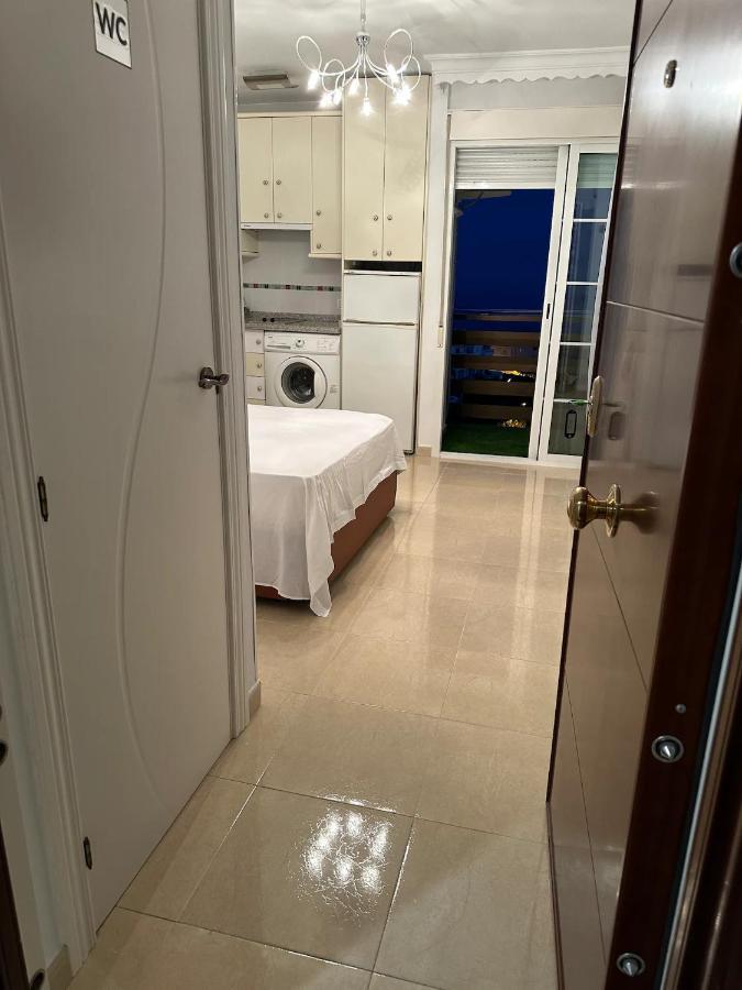 Estudio Turistico En Benalmadena A 200 Mts Del Mar Bagian luar foto