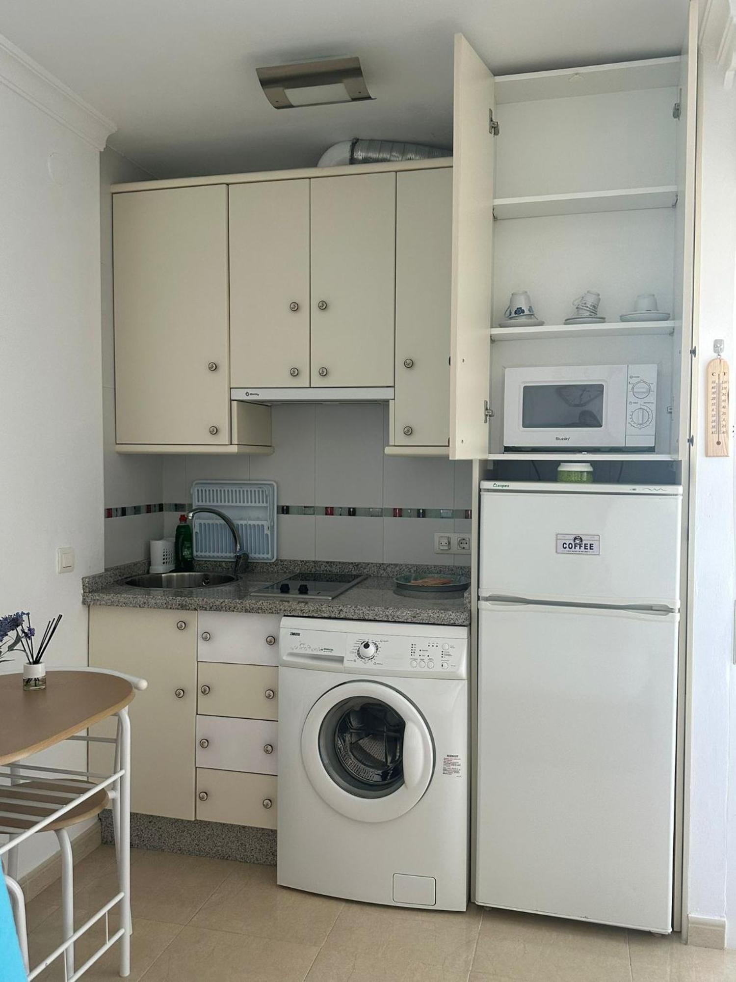 Estudio Turistico En Benalmadena A 200 Mts Del Mar Bagian luar foto